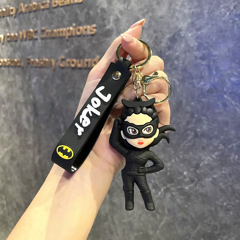 Porte-clés Batman, pendentif de voiture, anime Superman, porte-clés super-héros Avengers, cadeau d'a