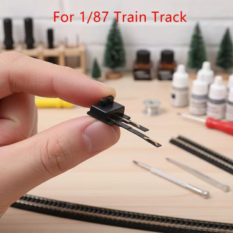 Matériaux de modélisme ferroviaire à l'échelle HO 1:87 : rails de simulation, boîte de jonction, ban