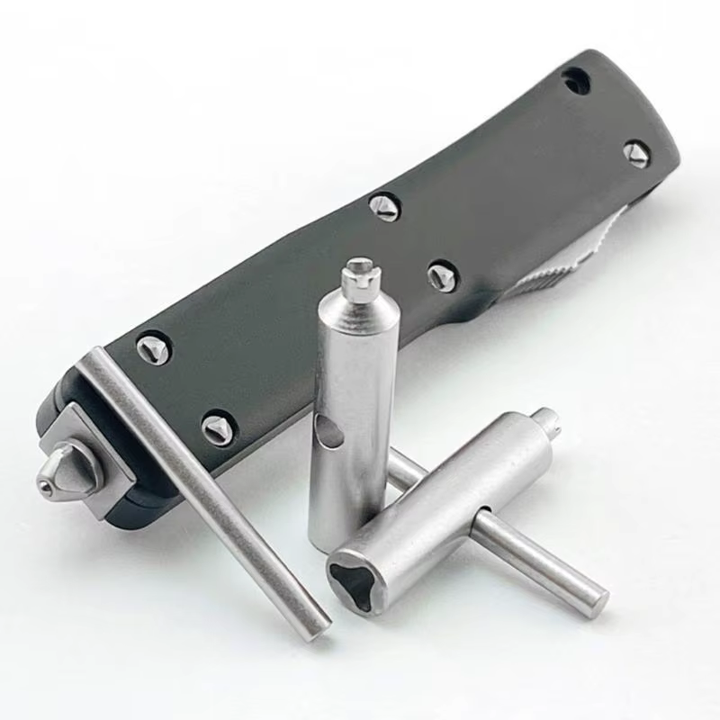 Tournevis à 3 ailes 652F, outil résistant à Corrosion pour les travaux réparation coupeurs microtech