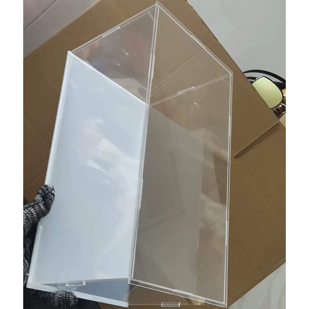 Boîte de présentation en acrylique blanche, dimensions max. 45x30x30 cm, boîte de rangement en plexi