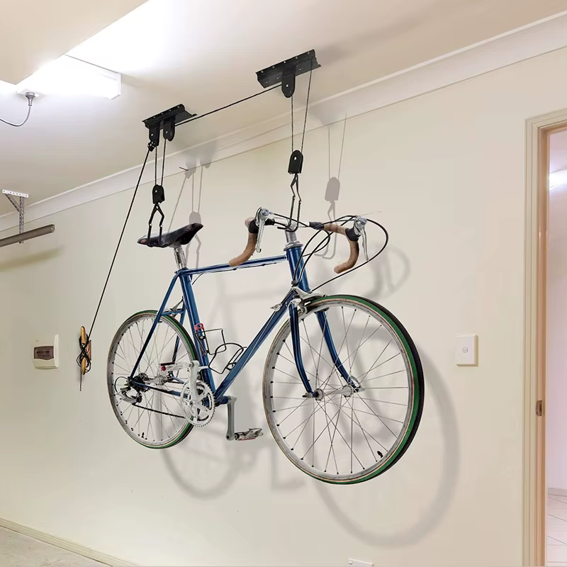 Système de levage de vélo au plafond