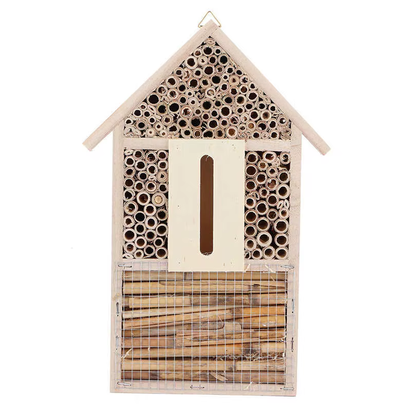 Maison d'Insectes en Bois
