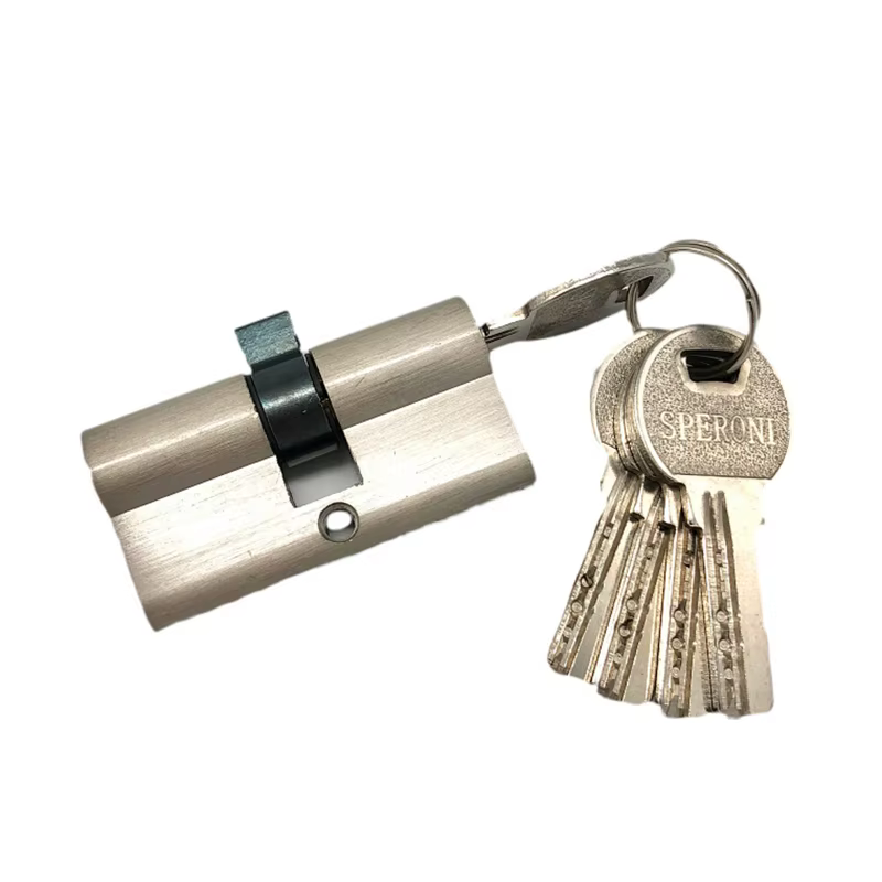 Serrure de porte en laiton à noyau allongé