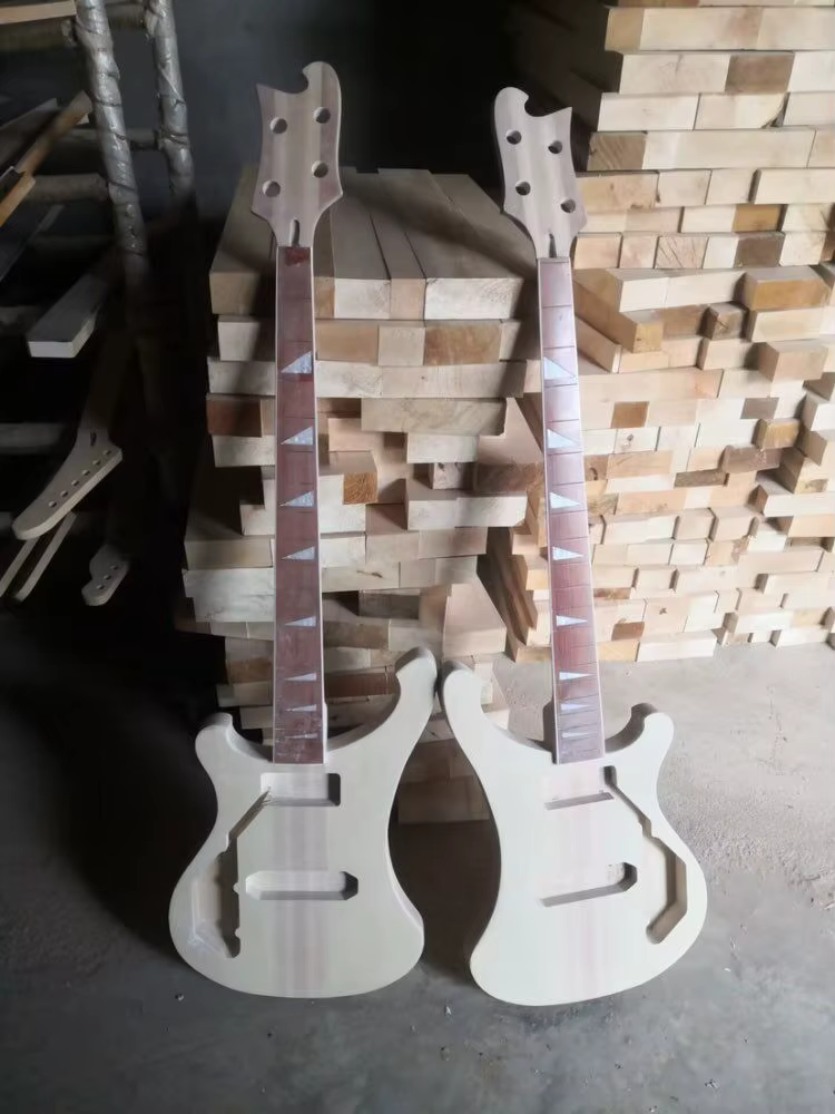 Le lien est pour une commande personnalisée. Usine de guitare, guitare électrique et basse, guitare acoustique, offre de personnalisation