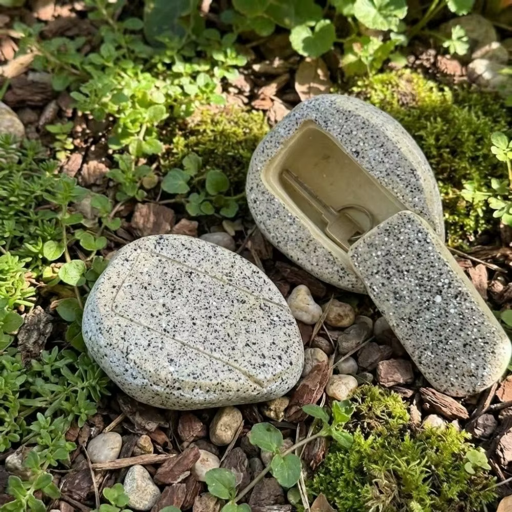 Boîte de rangement pour clés en forme de roche réaliste