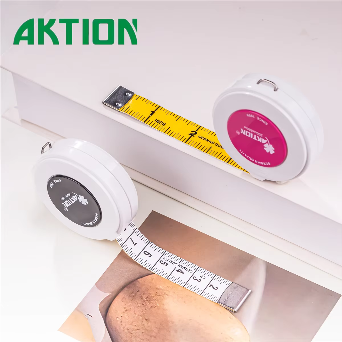 AKTION – ruban à mesurer rétractable à double échelle