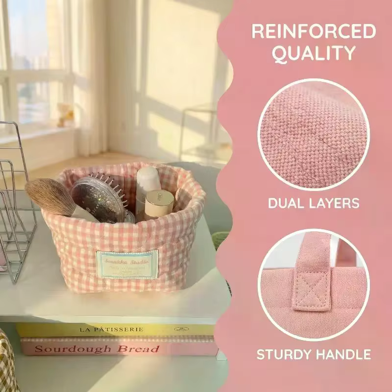 Panier de rangement en tissu rayé