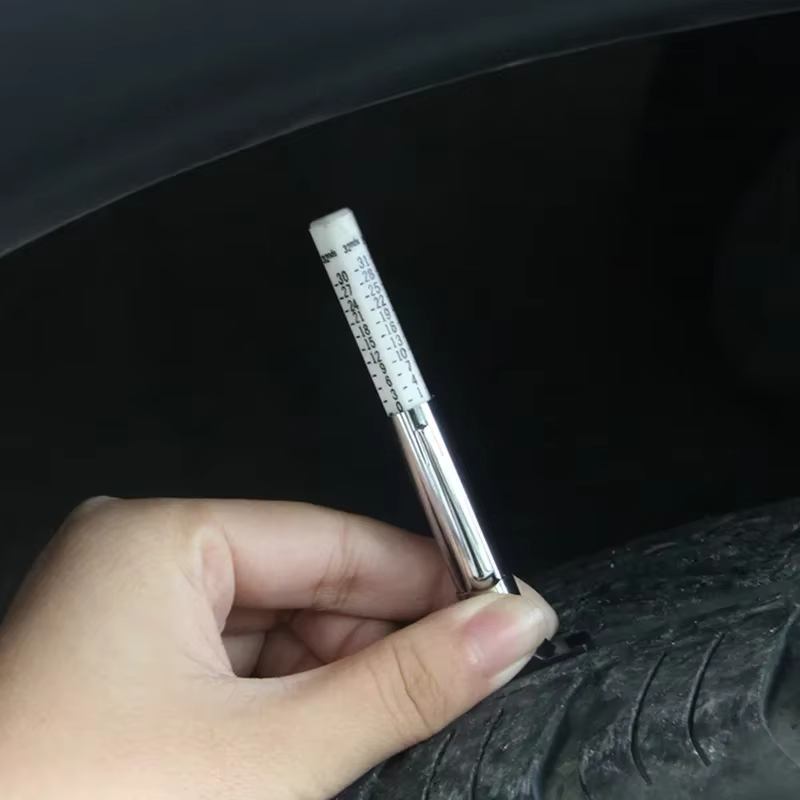 Jauge de profondeur de bande de roulement de pneu de voiture de 25mm, outil de mesure de détection d'usure de pneu automatique, jauges d'épaisseur d'étrier, système de surveillance