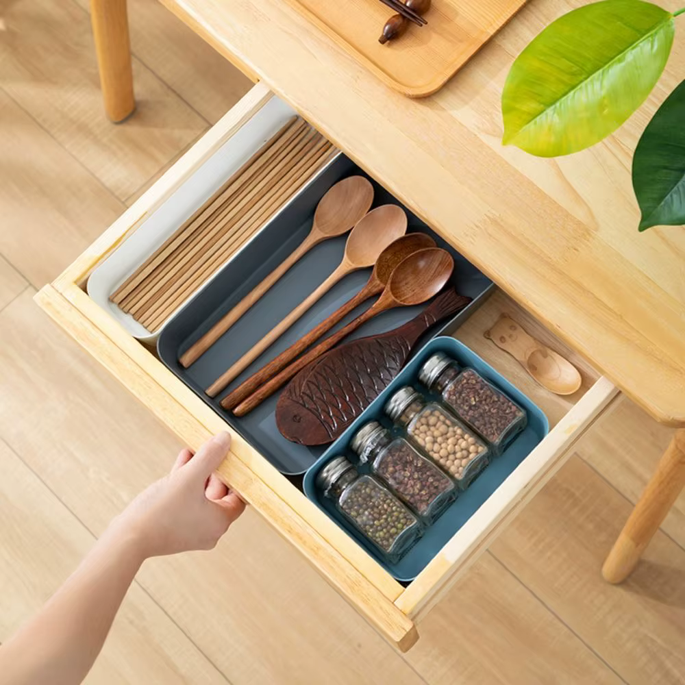 Boîte de rangement de bureau en plastique grande capacité