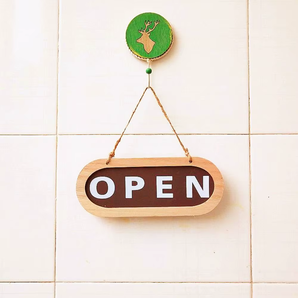 Panneau de porte double face en bois avec corde