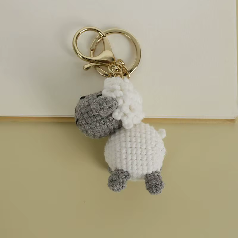 Porte-clés mouton au crochet