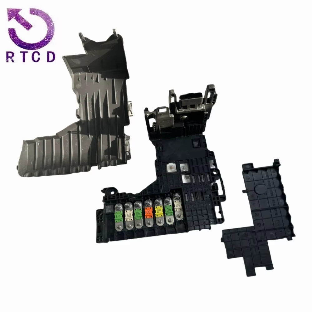 Gestionnaire de batteries de pièces automobiles 9665878080 9665878280 9665877980 Pour Peugeot citroën C4 C4L DS4 DS5 508