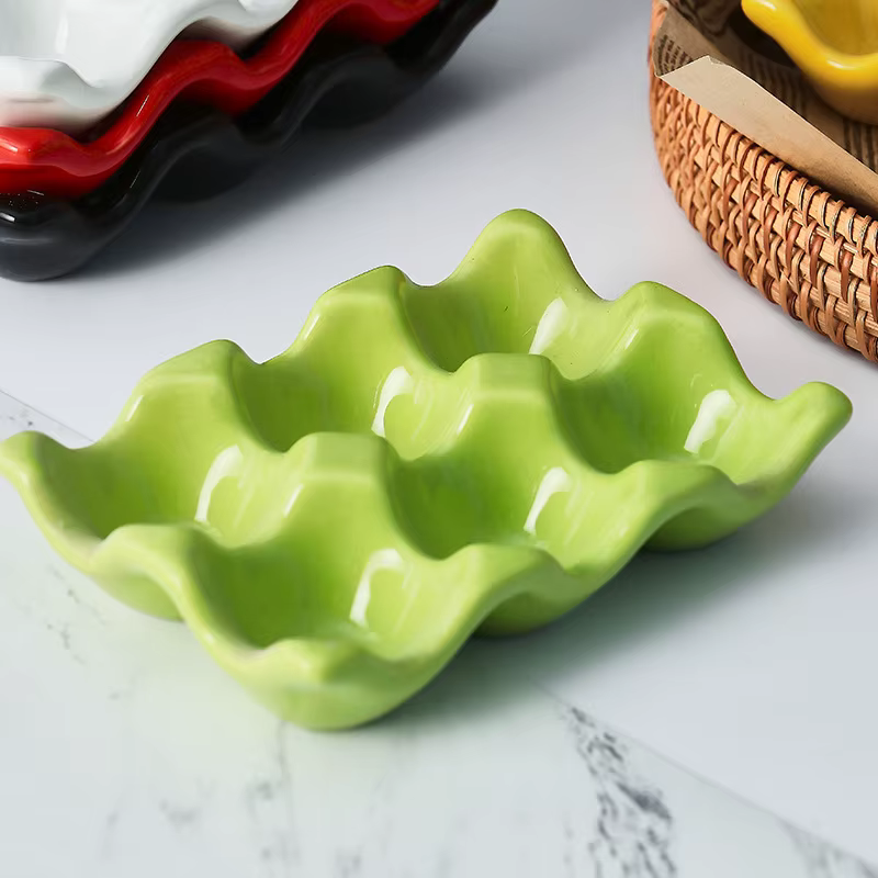 Étagère à œufs en céramique à 6 grilles de couleur crème