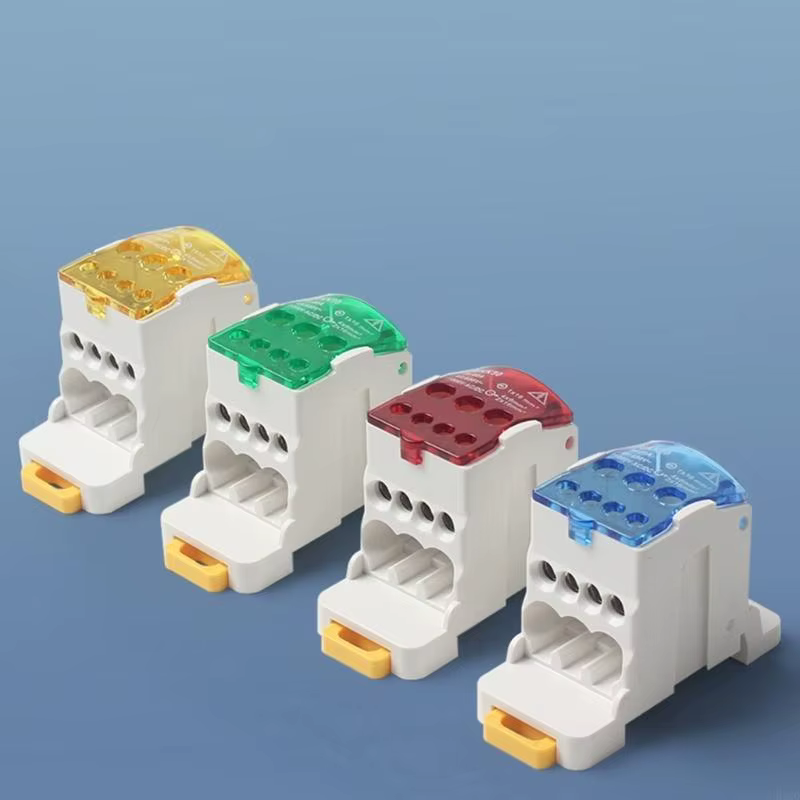 Boîte jonction en plastique