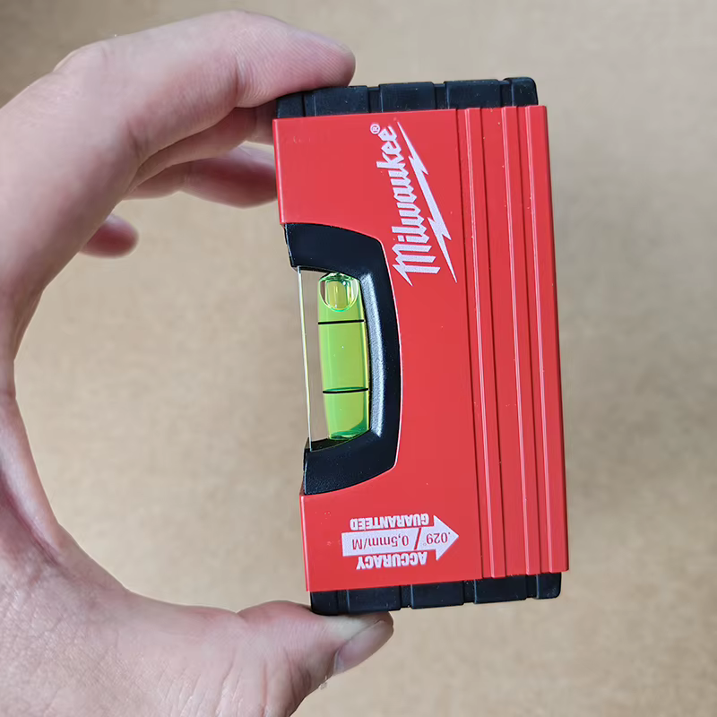 Milwaukee 4932459100 Niveau MINBOX 10 cm Haute Précision 0