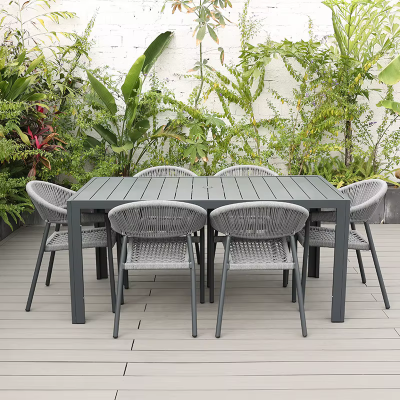 Chaise de salle à manger intérieure et extérieure Simple