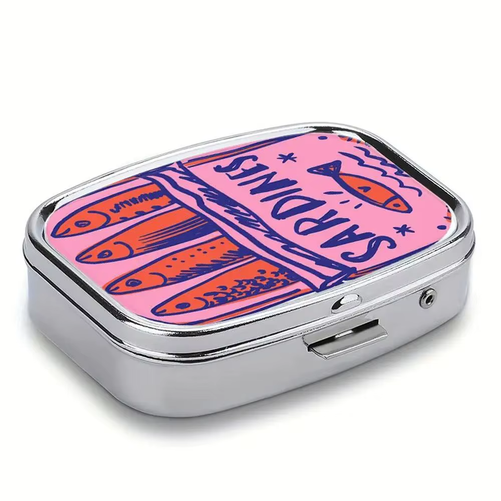 1 boîte à pilules vintage en métal motif sardines