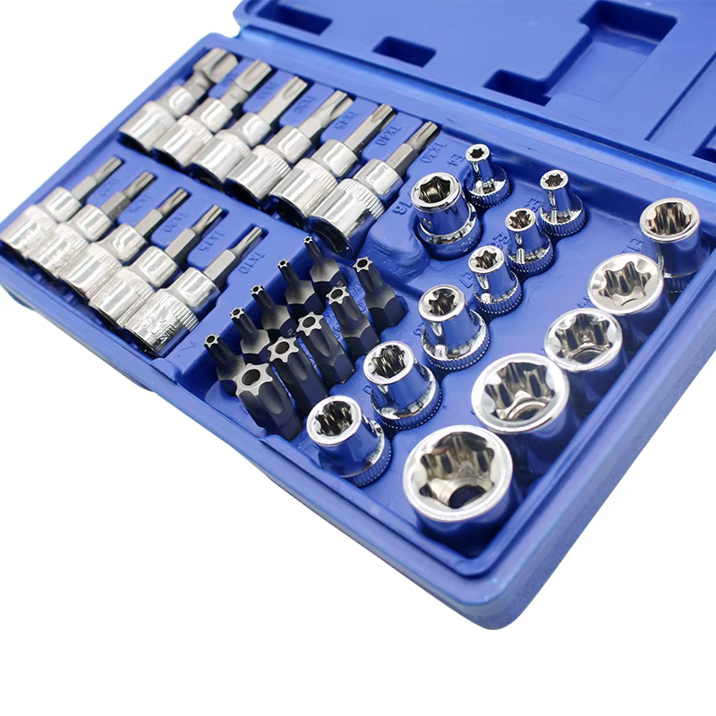 Douilles Torx Star et jeu d'embouts