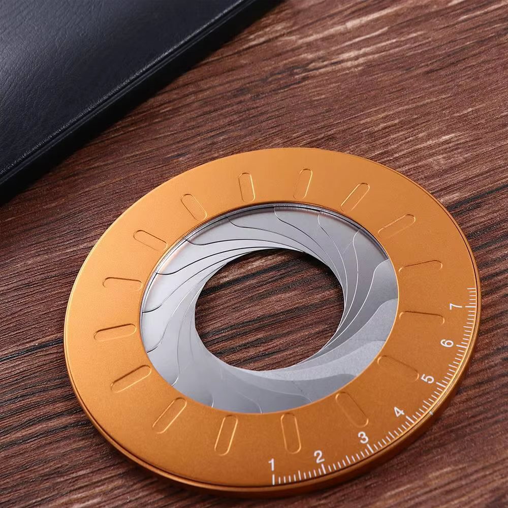 Règle de dessin circulaire réglable