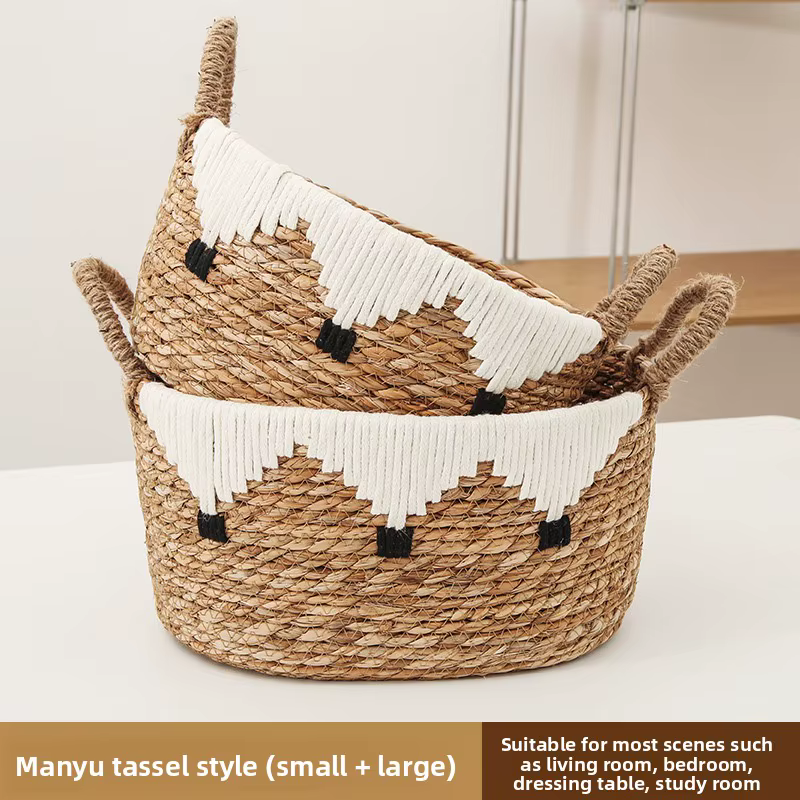 Panier de rangement tissé à l'herbe fait à la main