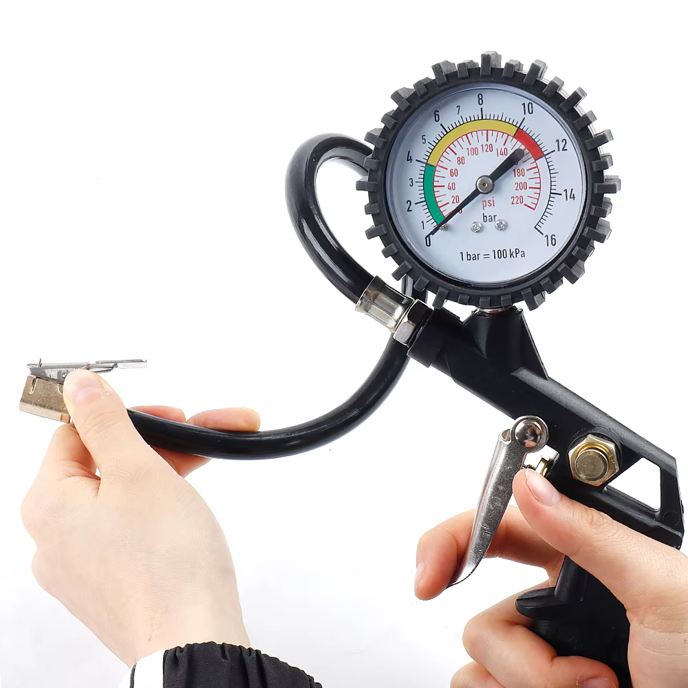 Manomètre de pression des pneus 0-16 bar avec tuyau en caoutchouc épais, alimenté par compresseur d'air, cadran haute précision, pompes de gonflage, petit et durable, pour voiture/SUV/moto/vélo/remorq