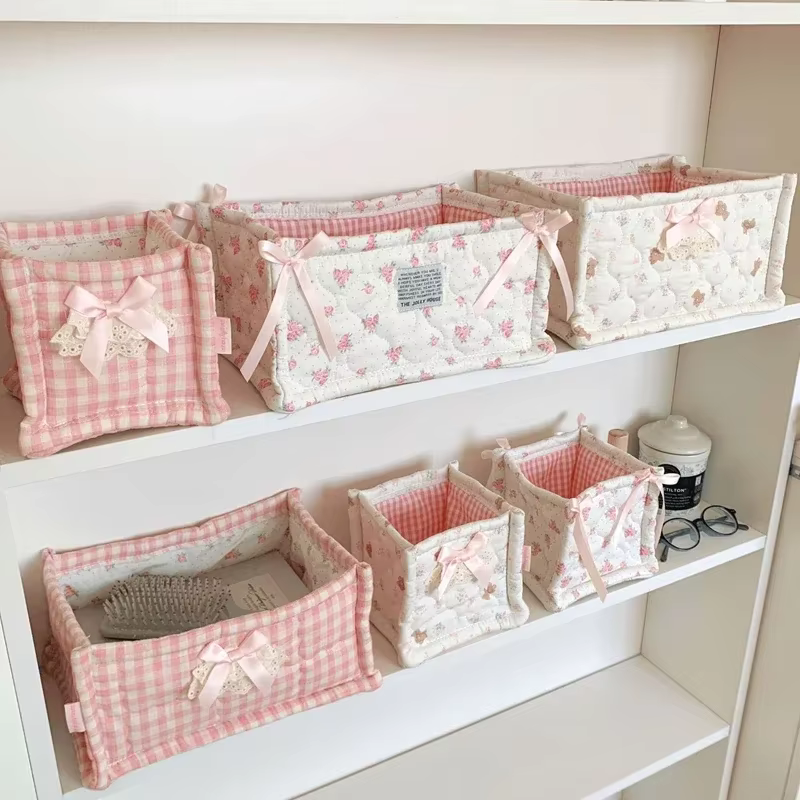 Panier de rangement matelassé pliable en tissu avec jolie décoration en nœud