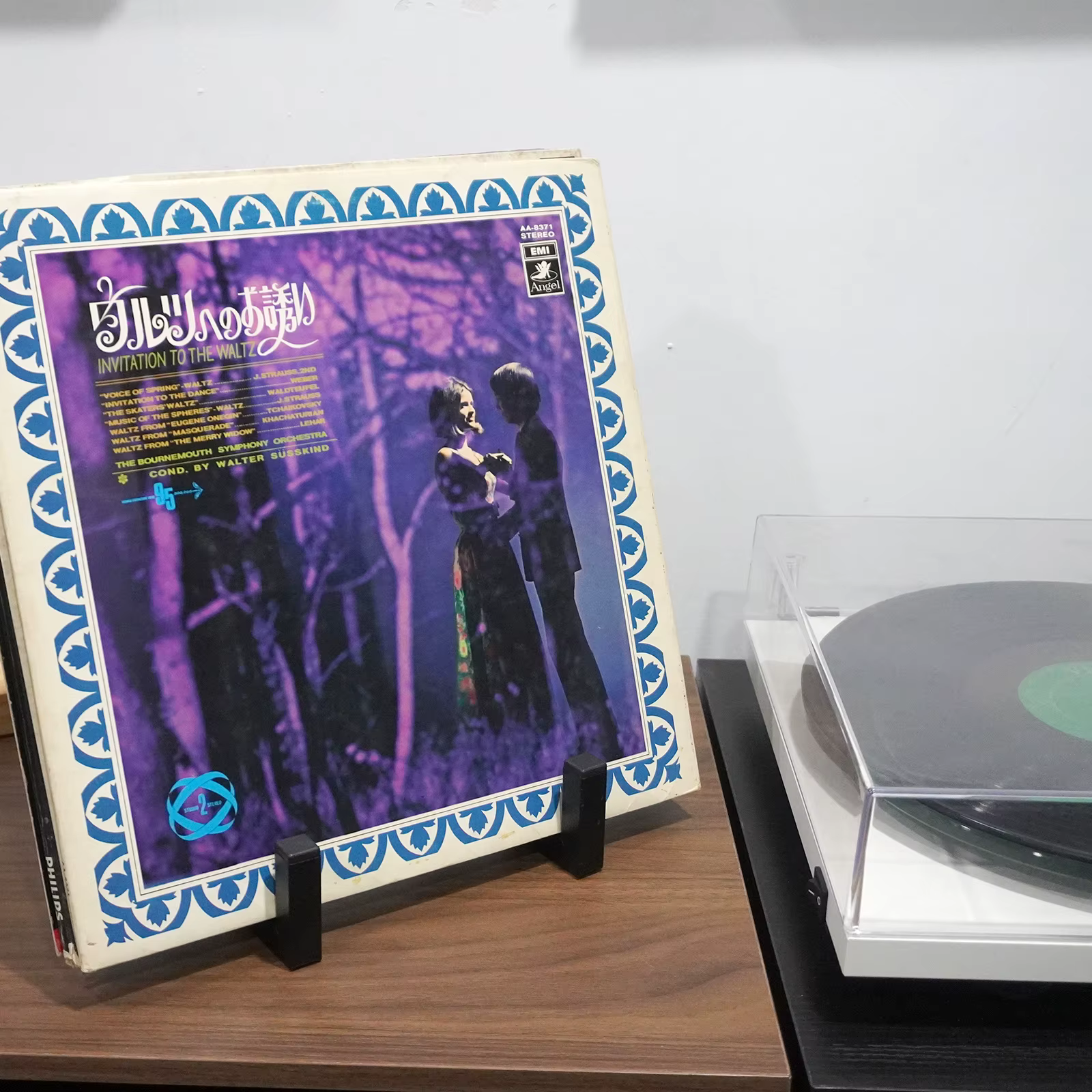Présentoir de bureau pour disques vinyles