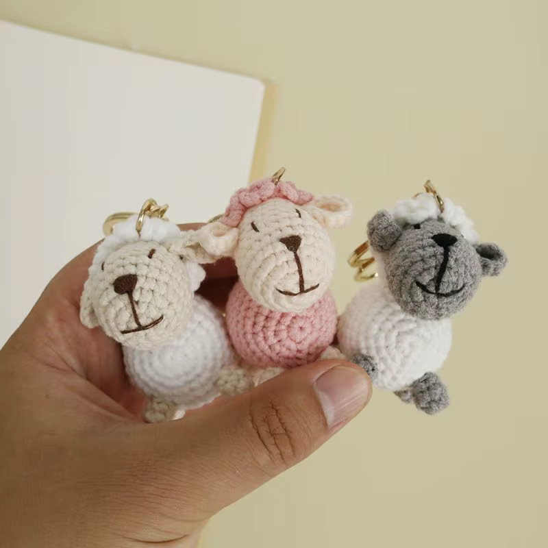 Porte-clés mouton au crochet