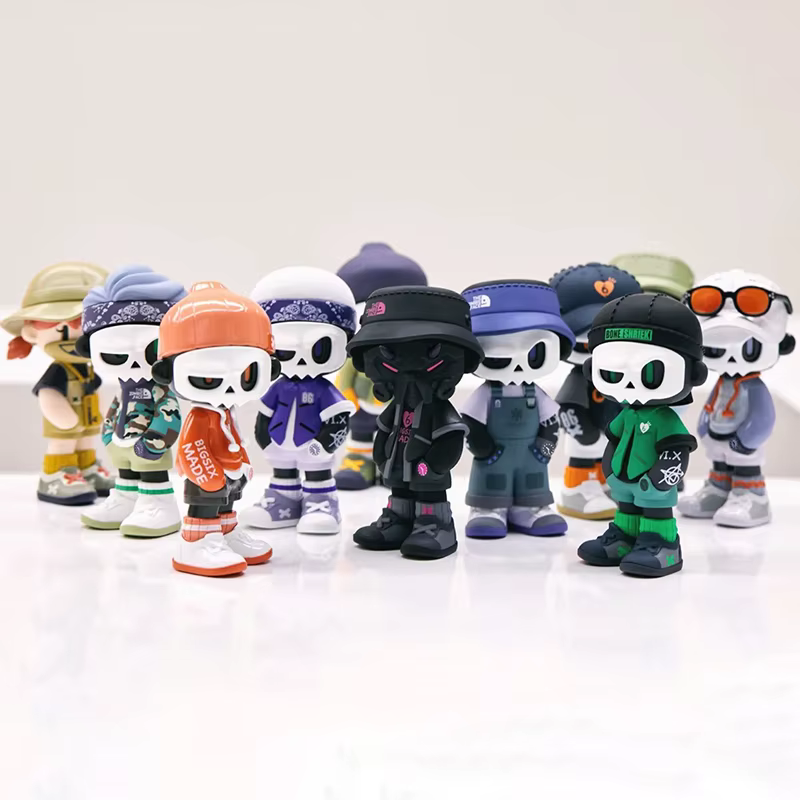 Mr. Bone Camping série boîte aveugle Cool Boy figurine