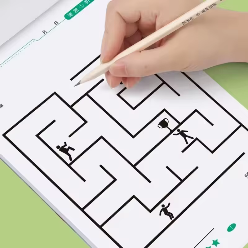 Livre de jeu labyrinthe nivellement de 64 pages