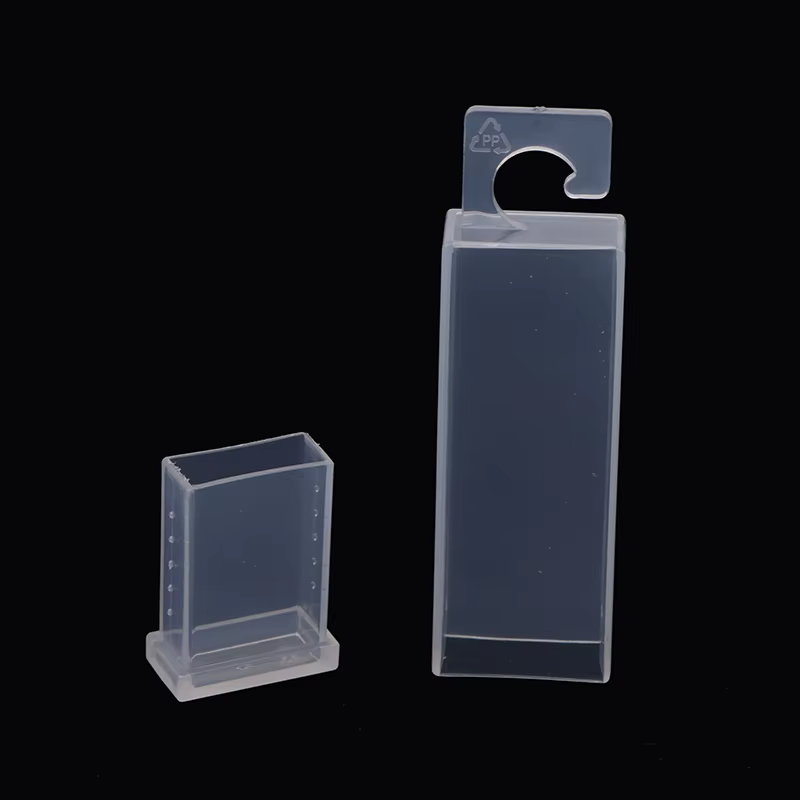 Boîte à outils, boîte de rangement pour pièces