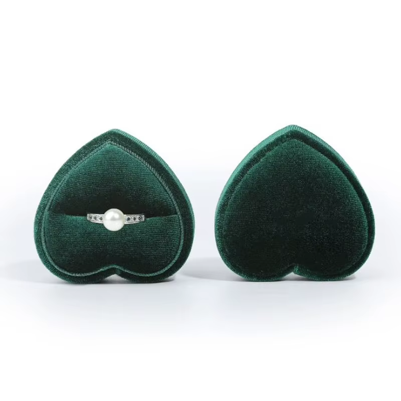 Boîte à bijoux en forme de cœur rose/vert