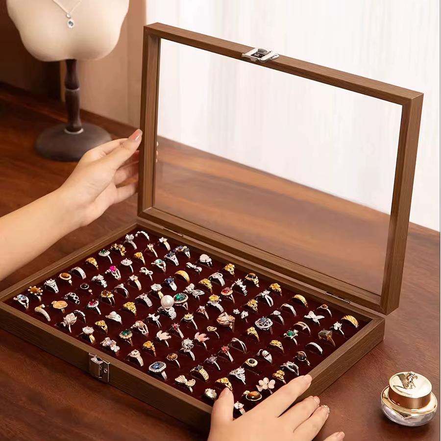 Boîte de rangement spécialisée pour bagues