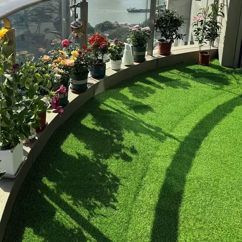 Grand tapis d'herbe artificielle de luxe, fin et durable, pelouse synthétique pour jardins, balcons, patios, hôtels et restaurants