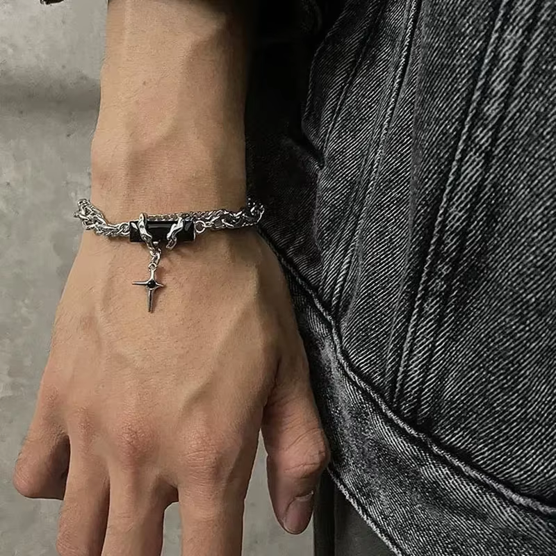 Bracelet rétro en Zircon noir pour hommes et femmes, chaîne étoile, Punk, en acier inoxydable, à portée de main, unisexe, bijoux, accessoires de Couple, 2024