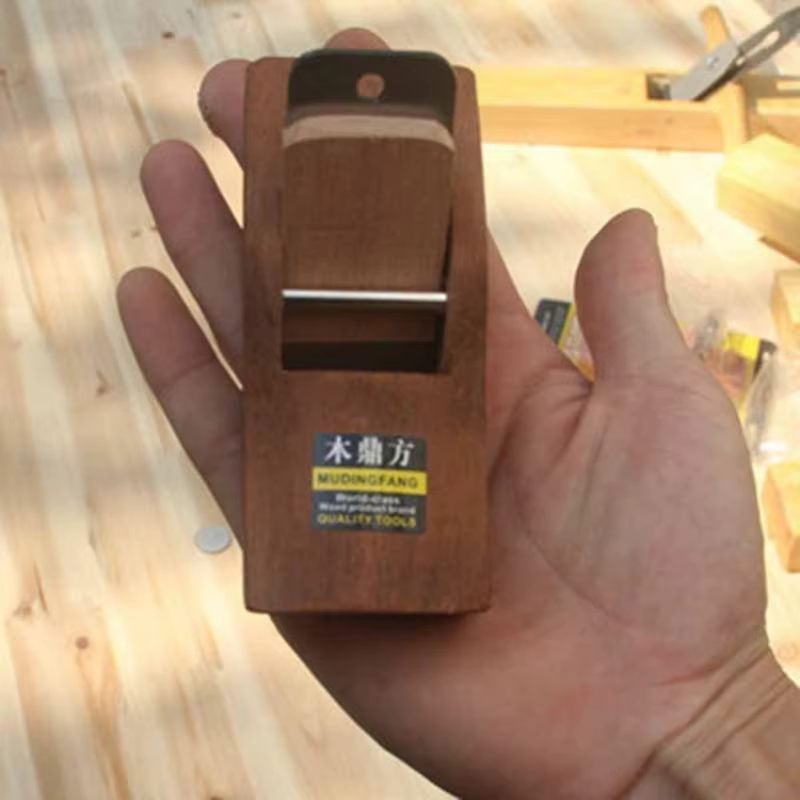 Raboteuse à bois, Mini outil à main