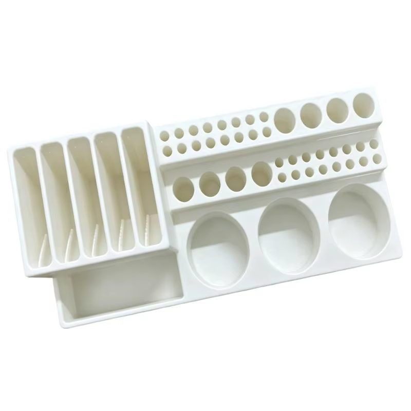 Boîte porte-outils à compartiments multiples 652F