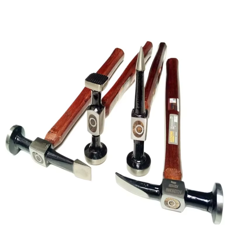 Marteau multifonctionnel en tôle