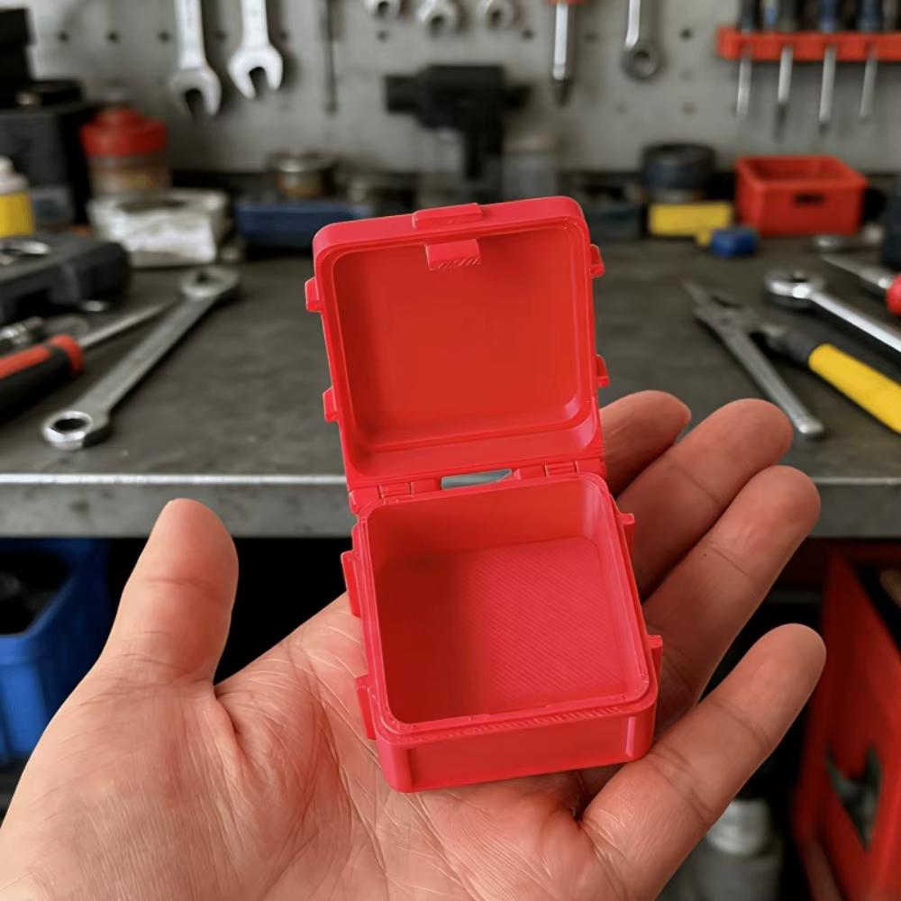 1 boîte de rangement pour petits outils