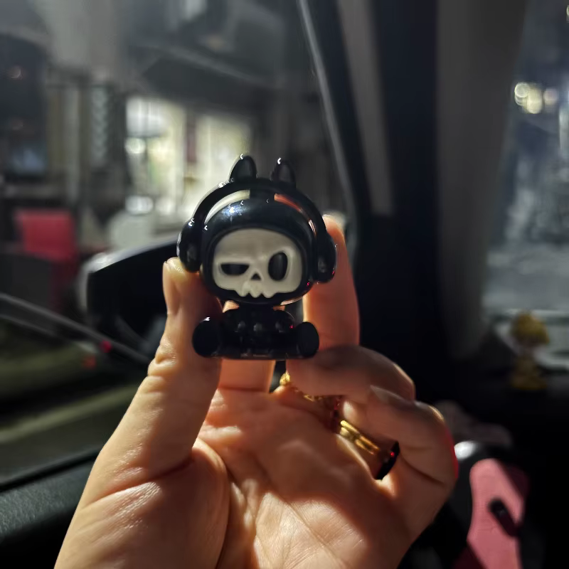 Véritable bébé Mr. Bone boîte aveugle figurines d'anime Mini jouet à la mode