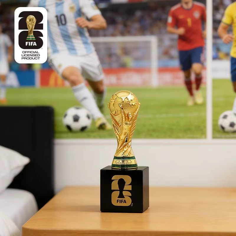 Réplique du trophée Jules Rimet doré officiel FIFA Coupe du Monde 2026