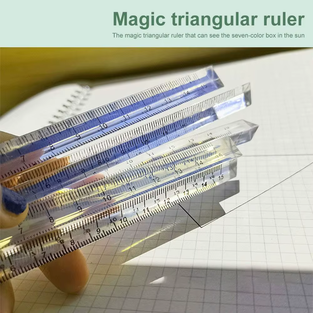 Règle triangulaire en acrylique transparent