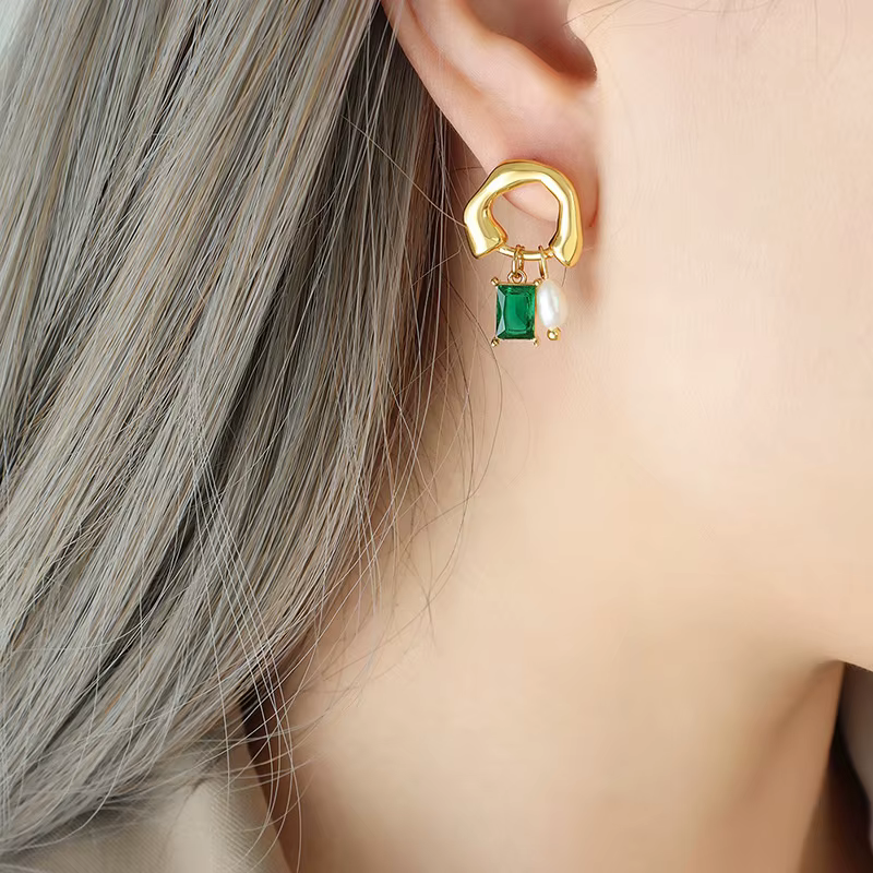 Boucles d'oreilles carrées en cristal vert pour femmes