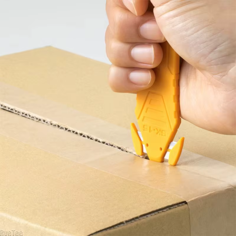 Cutter Express SK15 – Outil de Découpe Domestique Anti-Blessure pour l'Ouverture de Colis et les Tâches Quotidiennes