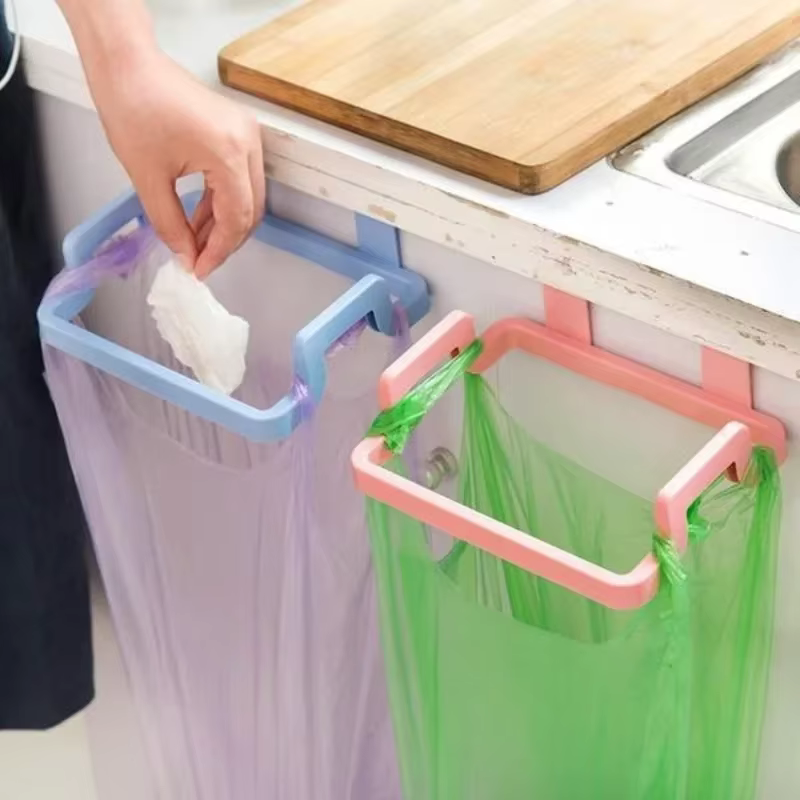 Porte-sac poubelle de rangement T1