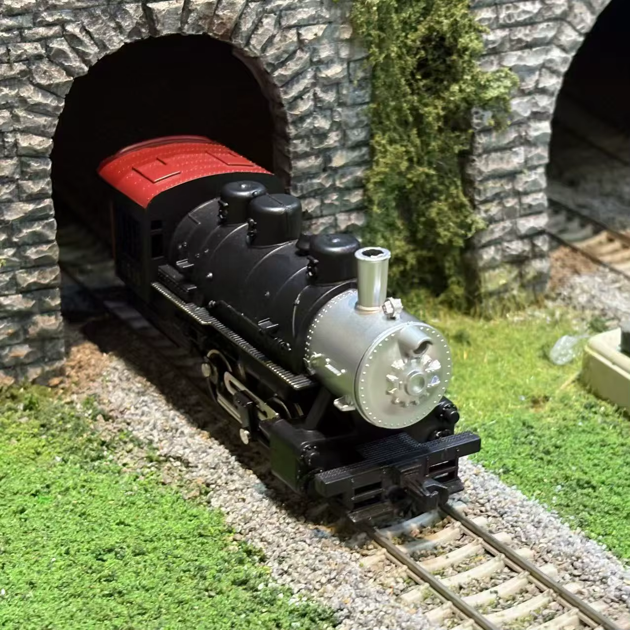 Modèle de simulation de locomotive en fonte à l'échelle 1:87