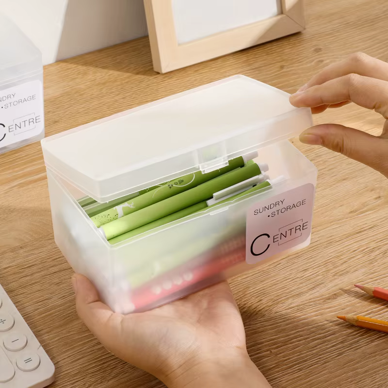 Boîtes en plastique transparentes pour cartes à jouer