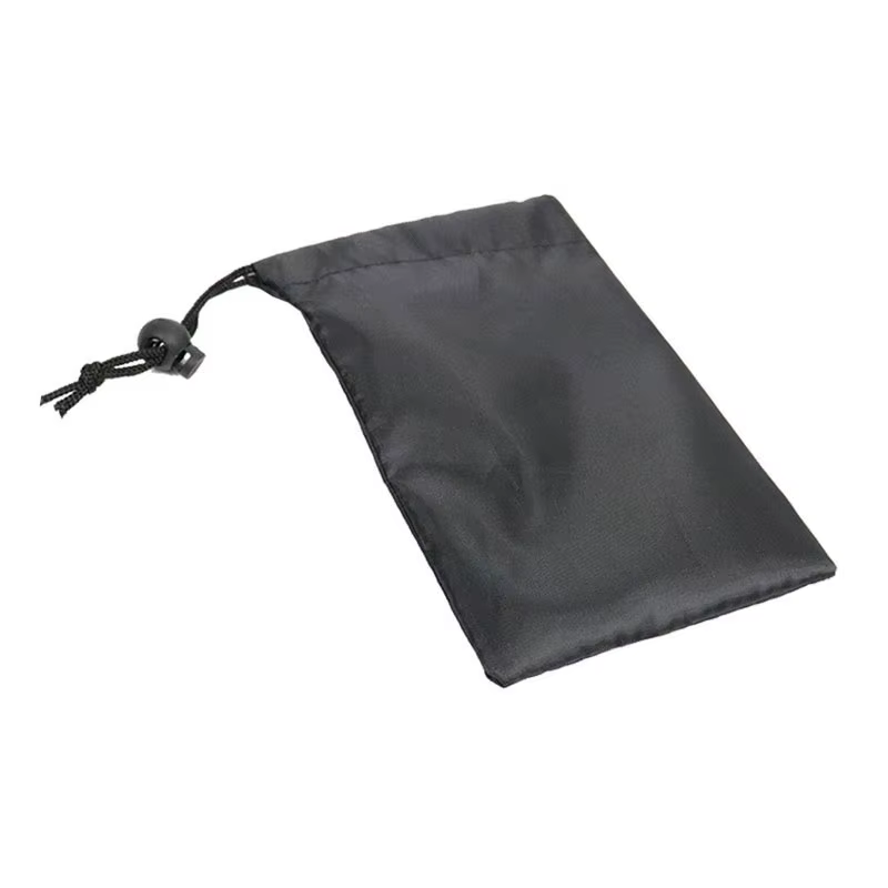 Pochette de rangement en nylon avec cordon de serrage