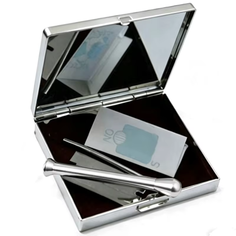 1 Ensemble de Boîtes à Cigarettes Argentées – Étui Métallique Portable pour 4