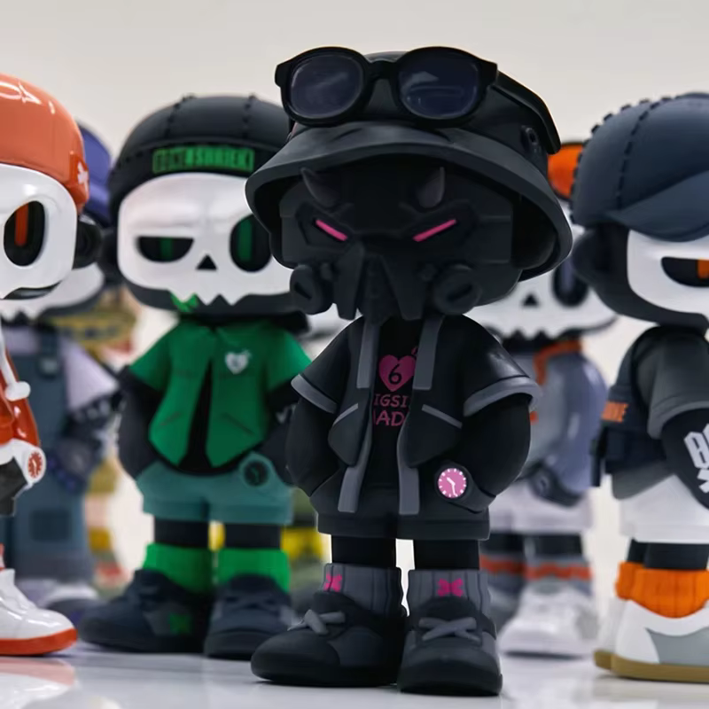 Mr. Bone Camping série boîte aveugle Cool Boy figurine